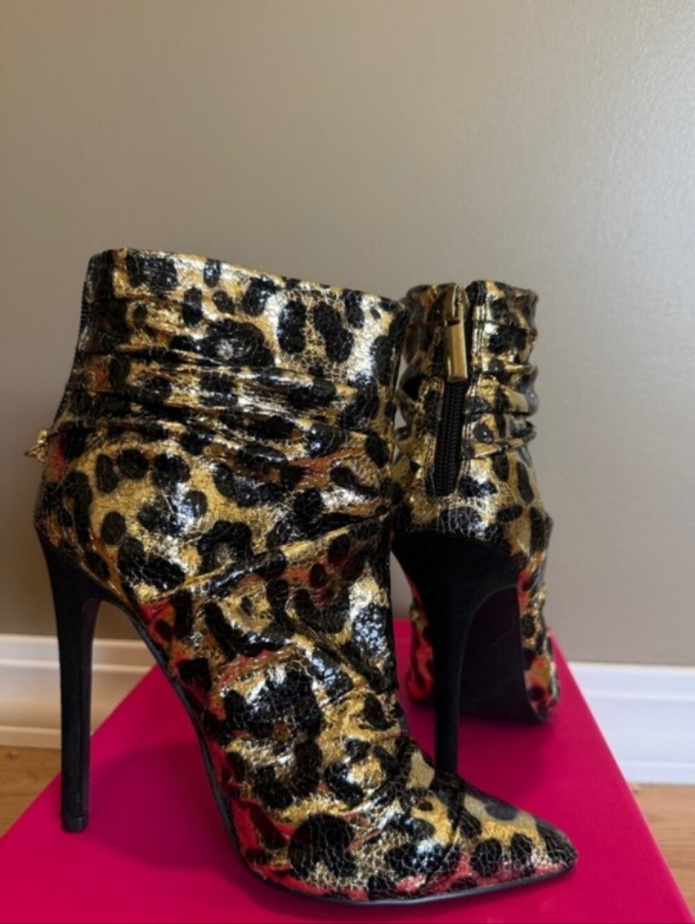 Shoe Dazzle Leopard Print Gold Metallic Stiletto Ankle Boots